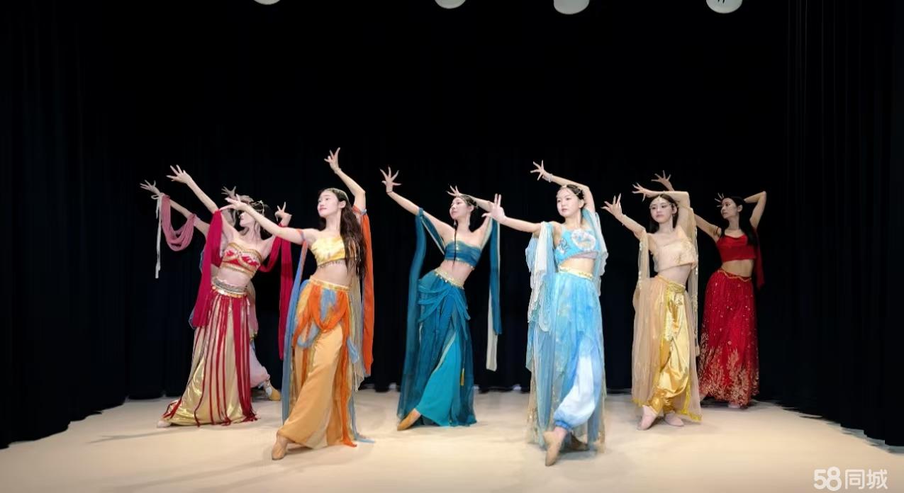 本地演藝團 一站式專業慶典演繹資源與活動服務解決方案